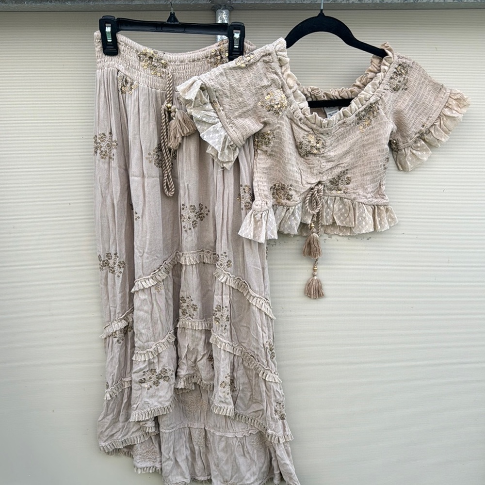 Bohemian Cream Skirt Set